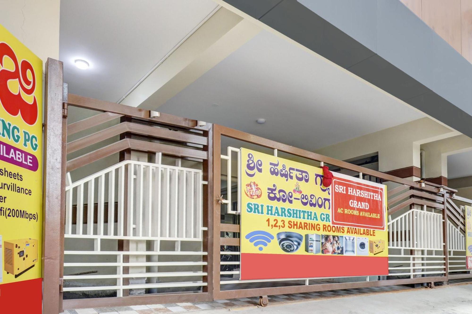 Super Hotel O Sri Harshitha Grand Near Zudio - Star Bazaar, Kundalhalli Gate Bangalore Esterno foto